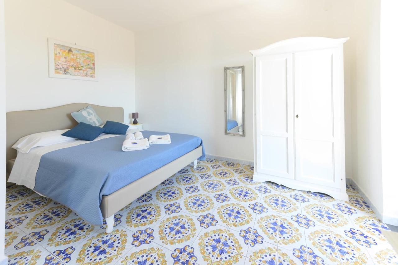 B&B Mediterraneo Procida Buitenkant foto
