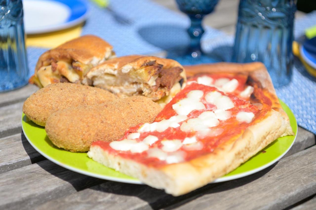 B&B Mediterraneo Procida Buitenkant foto
