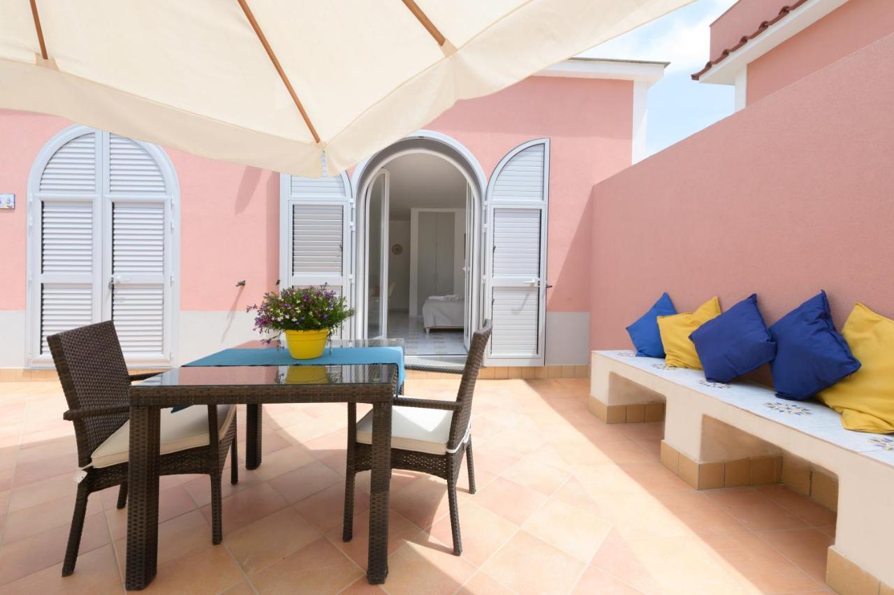 B&B Mediterraneo Procida Buitenkant foto